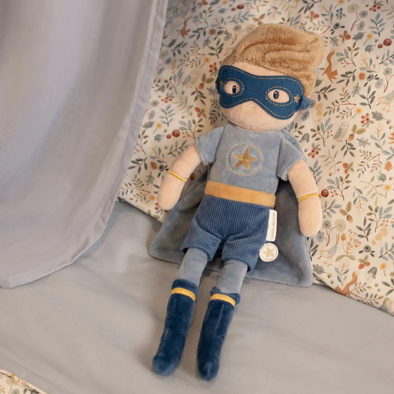 Muñeco blandito 35cm Jim Superheroe Little Dutch