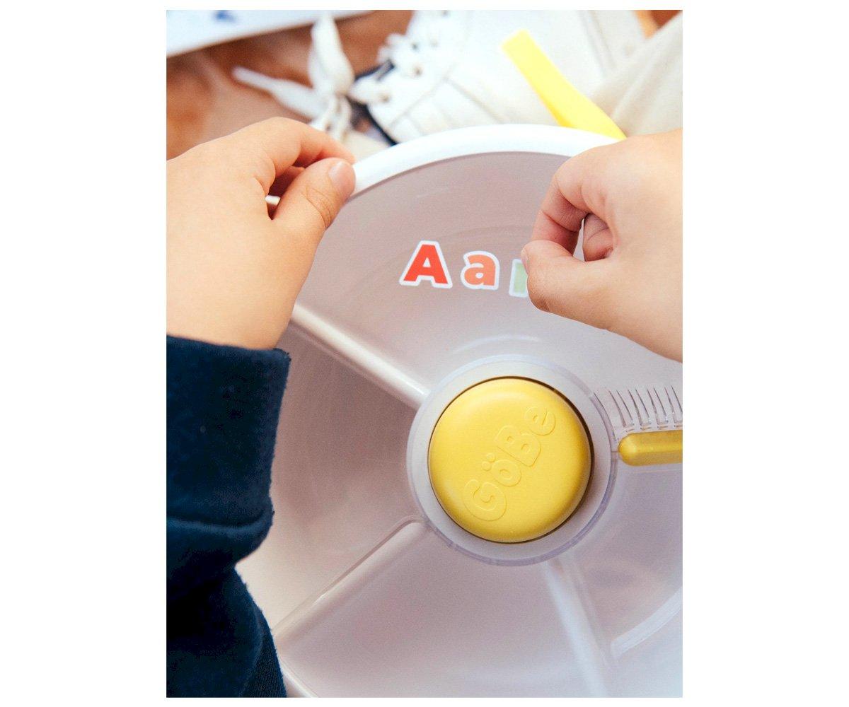 Caja Almuerzo Snack Spinner Flip, Correa de Mano y Hoja de Pegatinas Mint Green - GöBe