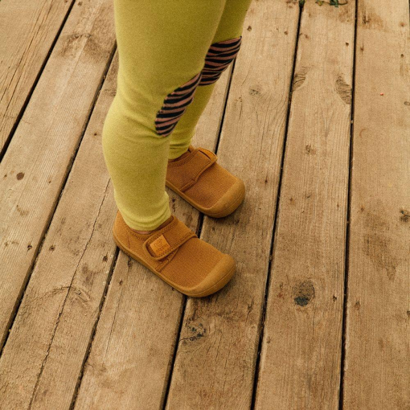 Attipas Zapatillas Skin Mustard