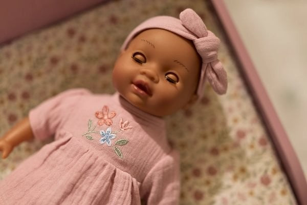 Muñeca Yara Little Dutch