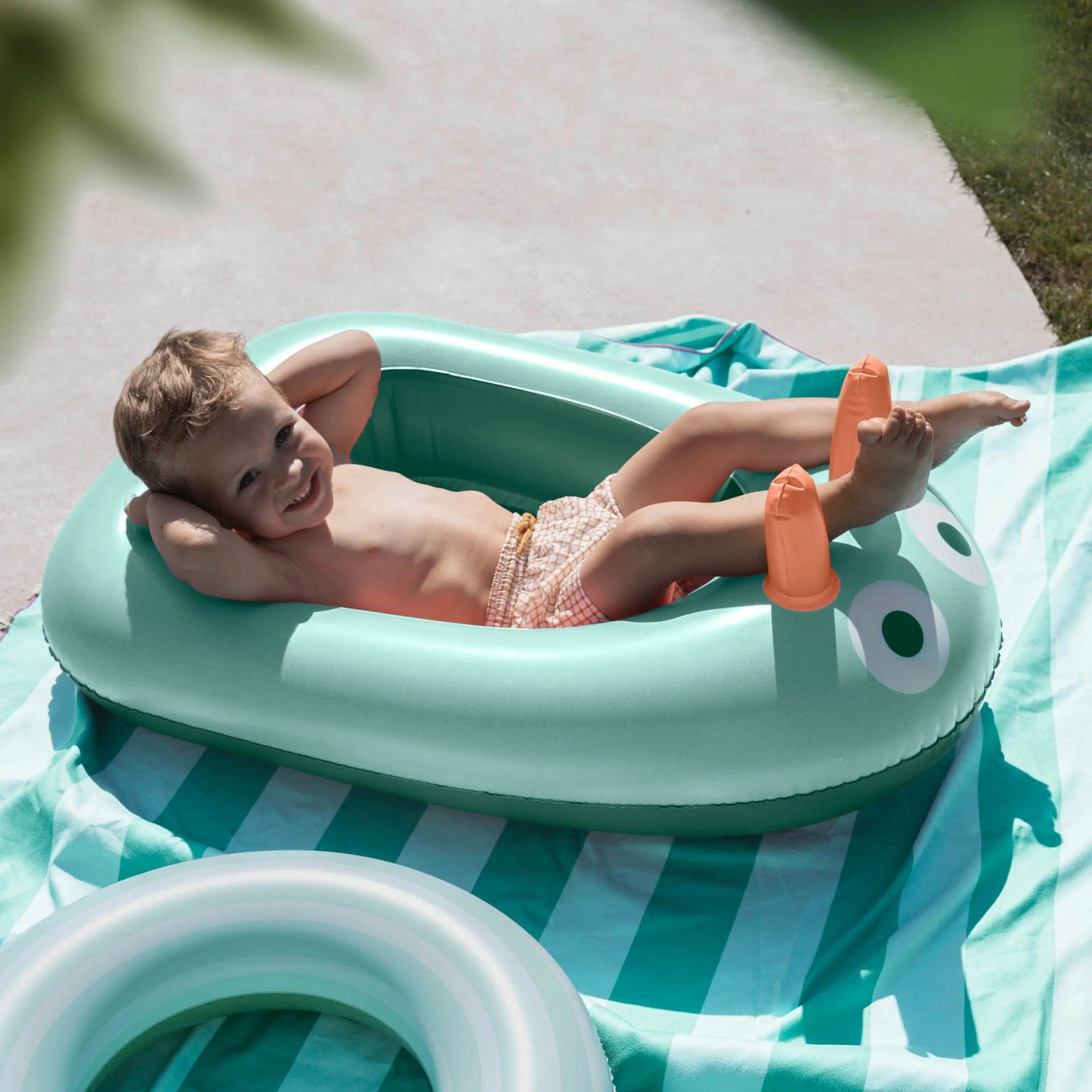 Hinchable Barco Quut - Green