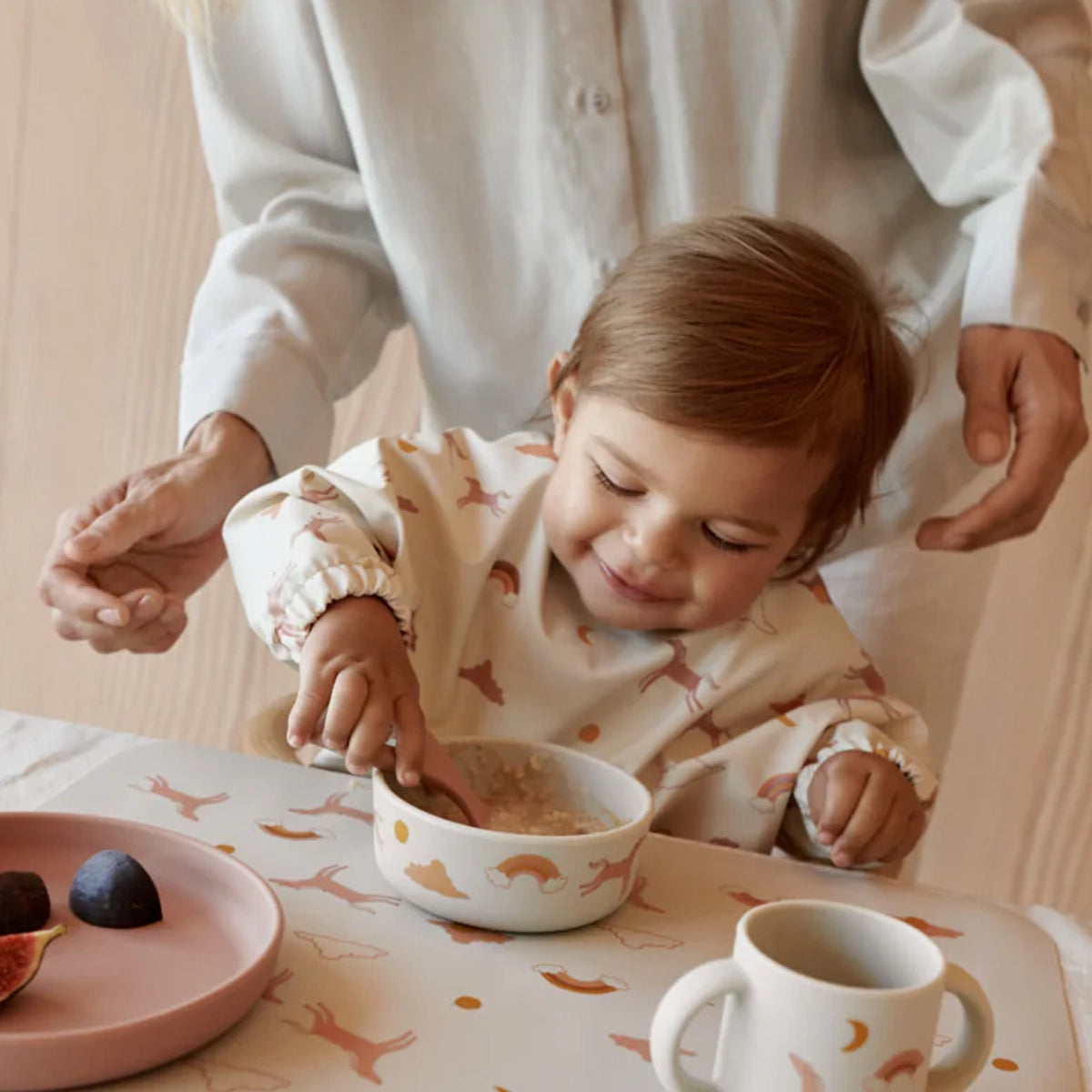 Babero con mangas Merle Liewood Dream / Ecru