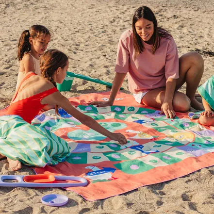Toalla Playa Microfibra 180x180 Quut - Game of the goose.