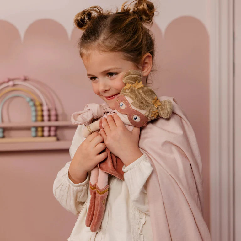 Muñeca blandita 35cm Rosa Superheroína Little Dutch