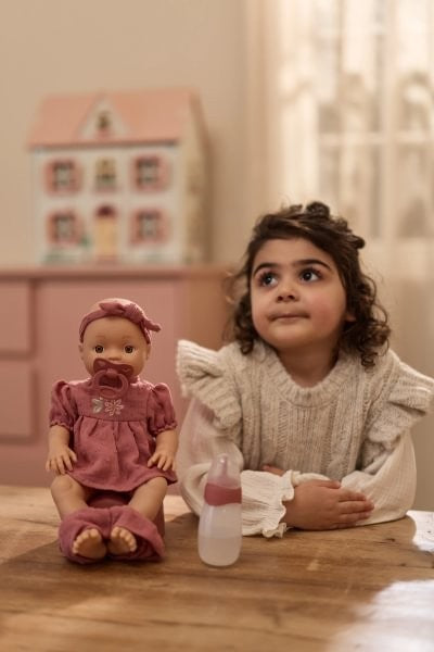Muñeca de cuidados Livia Little Dutch