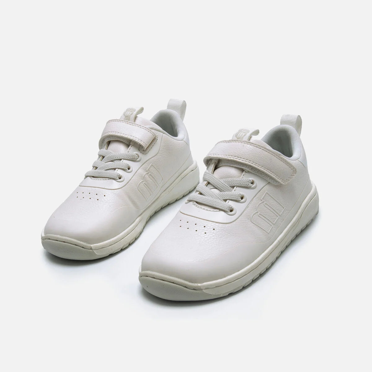 Deportivas Kids Mustang - Free Usain Colegial Blanco