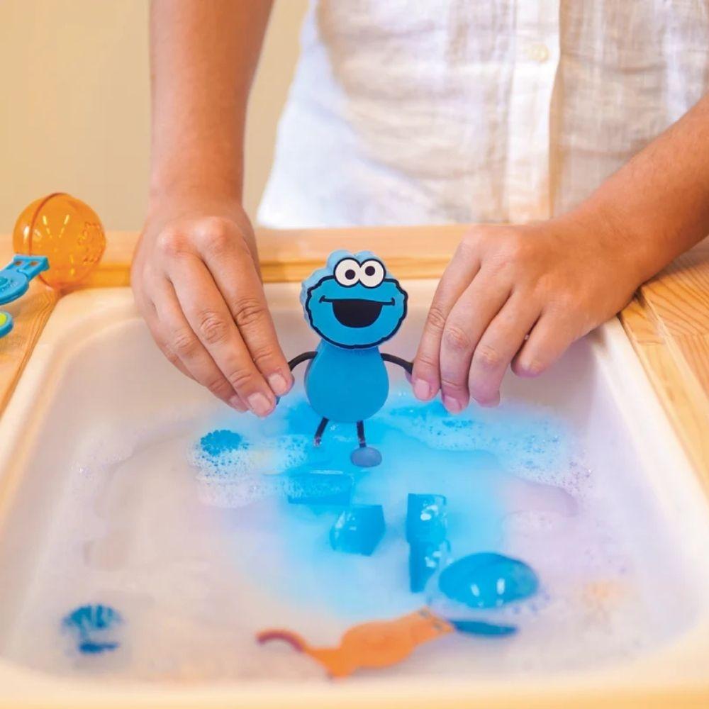 Set Cookie Monster + 2 cubos de luz azul GloPals